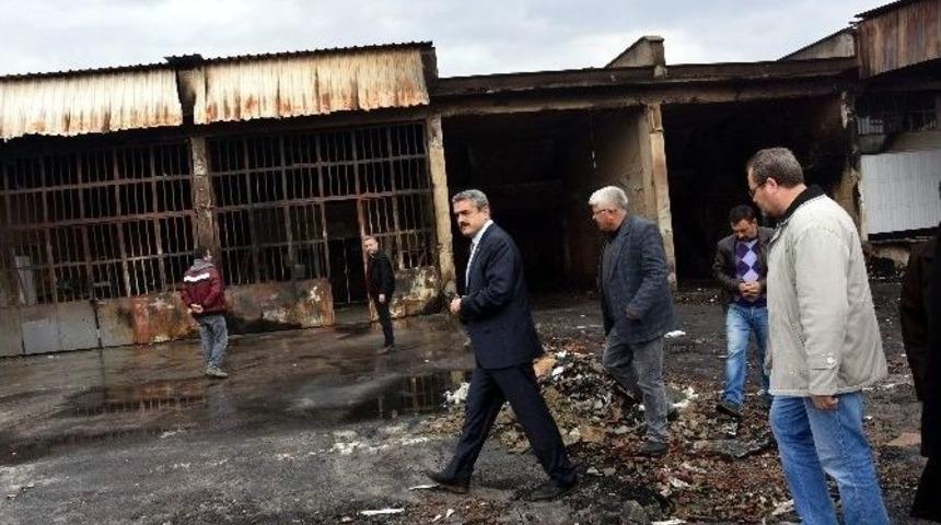 Başkan Alıcık, Yangın Mağduru Esnafın Yarasını Saracak