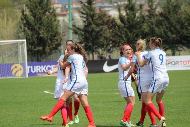 Uefa U19 Kadınlar Avrupa Şampiyonası Elit Tur 2. Grup