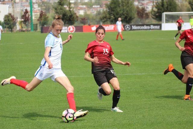 Uefa U19 Kadınlar Avrupa Şampiyonası Elit Tur 2. Grup