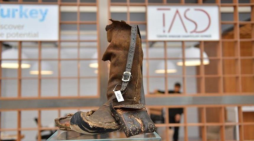 &Ccedil;anakkale Savaşı&rsquo;ndan Kalma 100 Yıllık Ayakkabı Aymod&rsquo;da