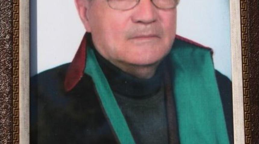 51 Yıllık Avukat, Avukatlar G&uuml;n&uuml;nde Hayatını Kaybetti