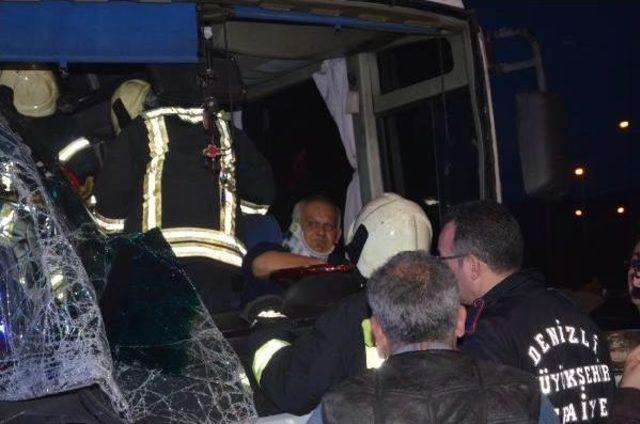 Zincirleme Kazada 25 Kişi Yaralandı 3