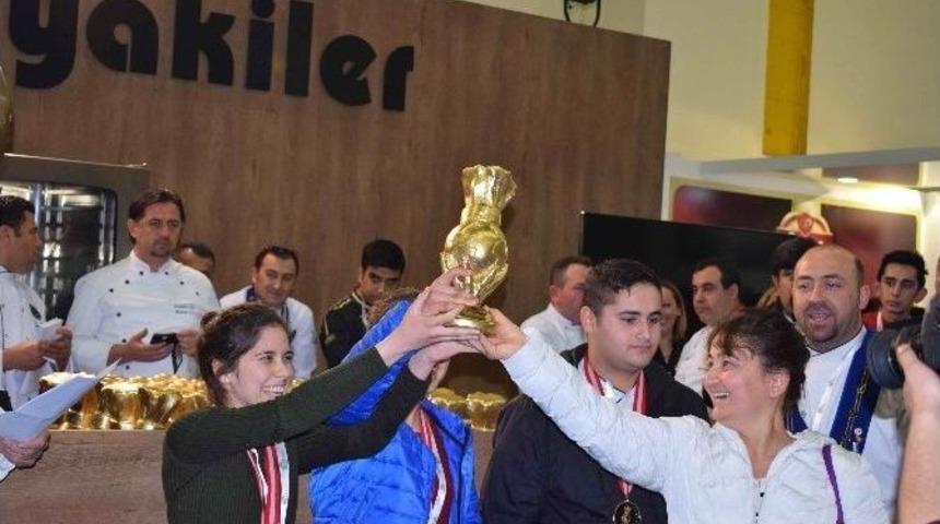 K&ouml;yceğizli &Ouml;ğrenciler Uluslararası Altın Kep Aş&ccedil;ılar Yarışmasında 3. Oldu