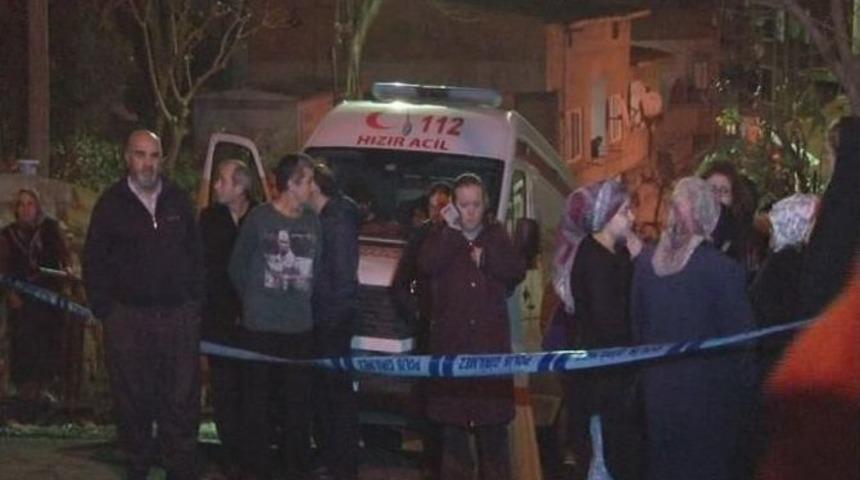 Ey&uuml;p&rsquo;te Gecekondu Yangını