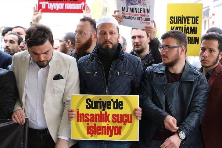 İdlib’teki Saldırıda Ölenler İçin Giyabi Cenaze Namazı Kılındı G1