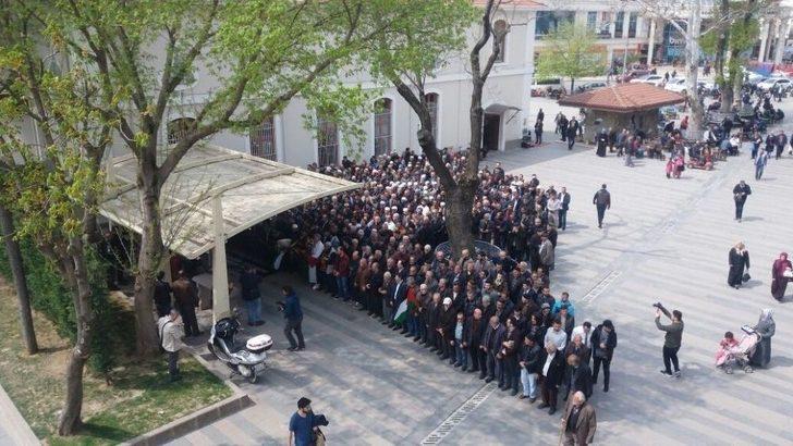 İdlib’teki Saldırıda Ölenler İçin Giyabi Cenaze Namazı Kılındı G5