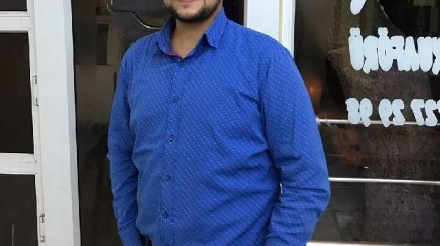 Tartıştığı Oğlunu Tabancayla &Ouml;ld&uuml;r&uuml;p, Intihar Etti