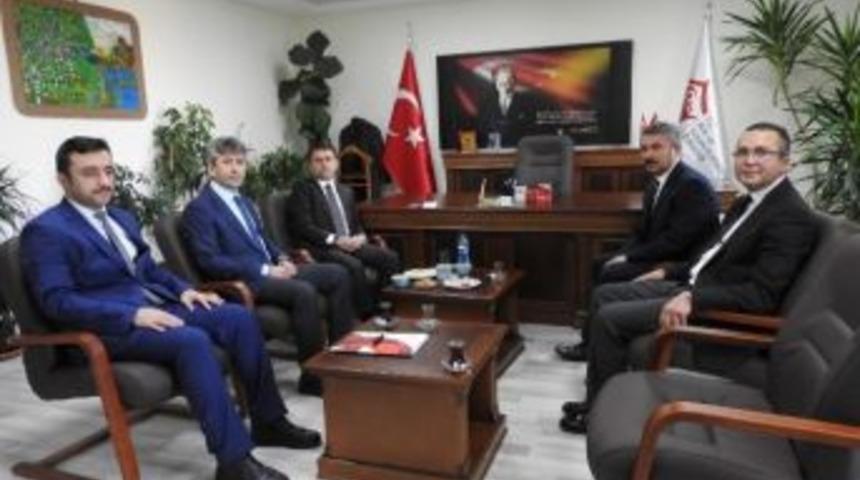 Vali Aktaş, Aile Ve Sosyal Politikalar İl M&uuml;d&uuml;rl&uuml;ğ&uuml;n&uuml; Ziyaret Etti