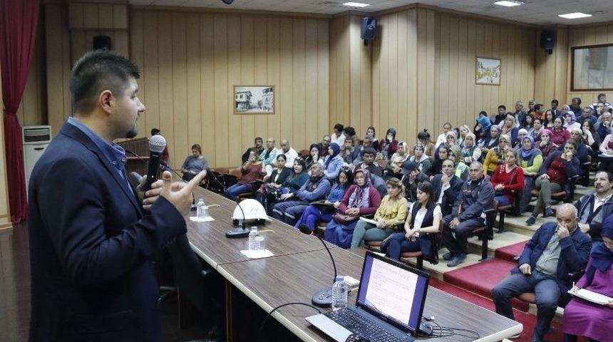 Belediye İş&ccedil;ilerine İş Sağlığı Ve G&uuml;venliği Eğitimi