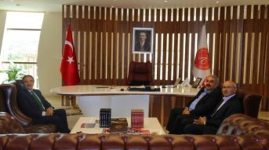 Ak Parti Konya Milletvekili Etyemez, Rekt&ouml;r Bağlı&rsquo;yı Ziyaret Etti