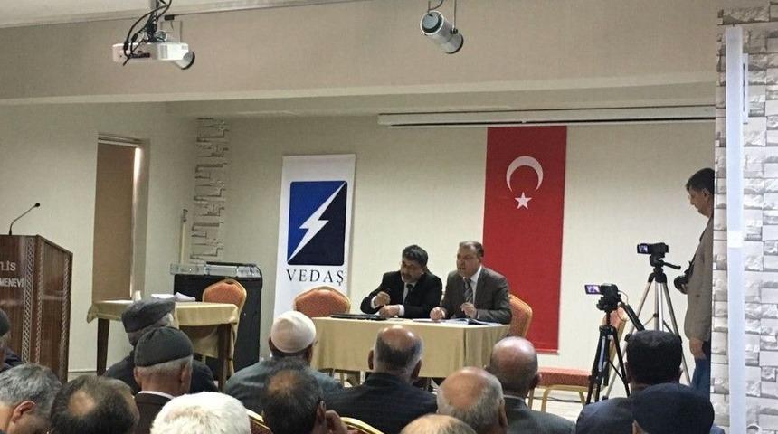 Vedaş Heyeti Muhtarların Sorunlarını Dinledi