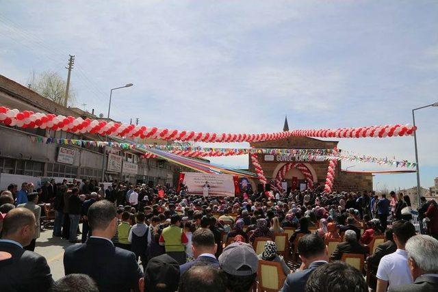 Gönül Kapısı Marketi Tarihi Bedesten Çarşısına Taşındı