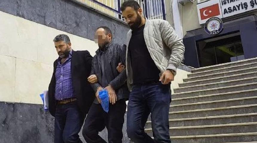 10 Yıl Cezaevinde Yattı, &Ccedil;ıkınca Avm'de Sergilenecek Otomobili &Ccedil;aldı