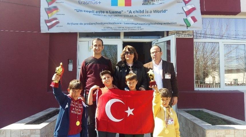 Tokatlı &Ouml;ğrenciler Romanya&rsquo;dan Kupa İle D&ouml;nd&uuml;