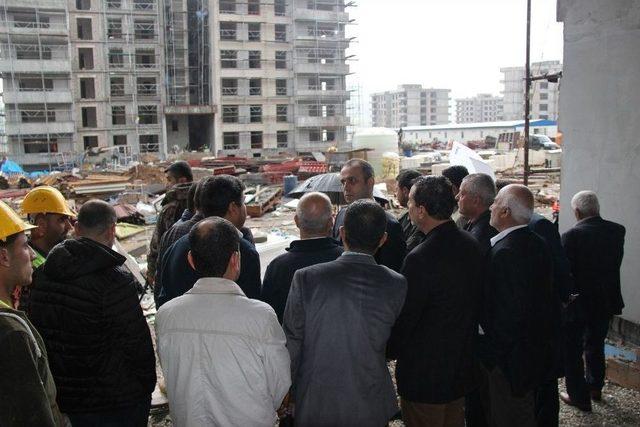 Cizre Belediye Başkanı Adanur Örnek Daireyi İnceledi