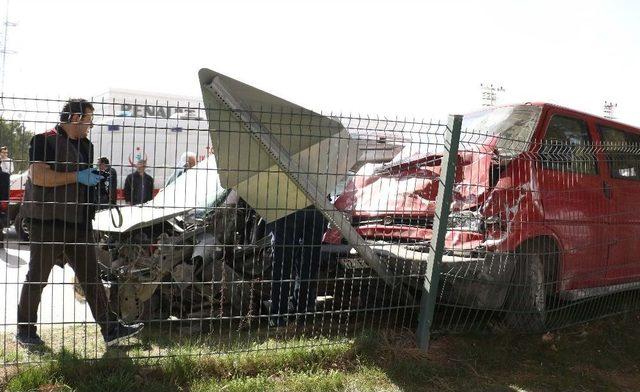 Isparta’da Trafik Kazası: 1 Ölü, 3 Yaralı