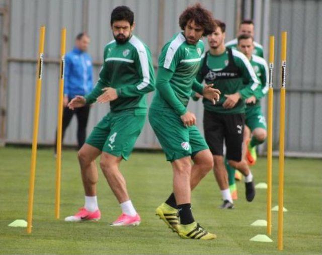 Bursaspor Teknik Direktörü Mutlu Topçu: Taraftarın Desteğini Istiyorum