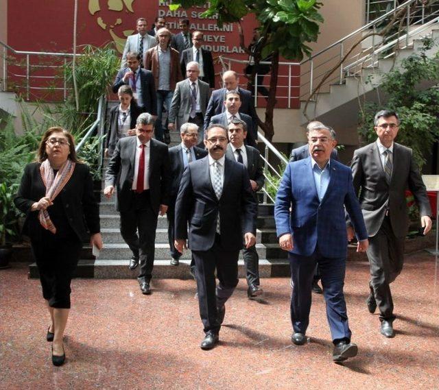 Bakan Yılmaz: Gaziantep Üniversitesi’ni Tebrik Ediyorum