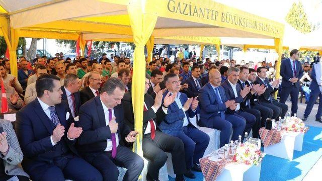 Bakan Yılmaz, Gaziantep Üniversitesinde Eğitimde 2023 Hedeflerini Anlattı