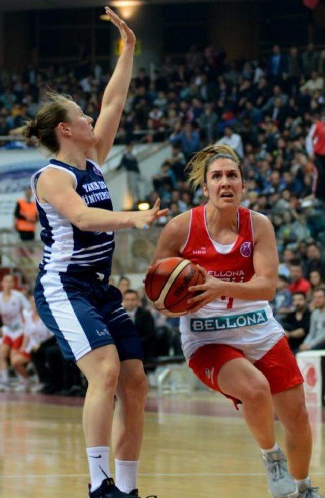 Bellona Agü - Yakındoğu Üniversitesi: 69 - 73