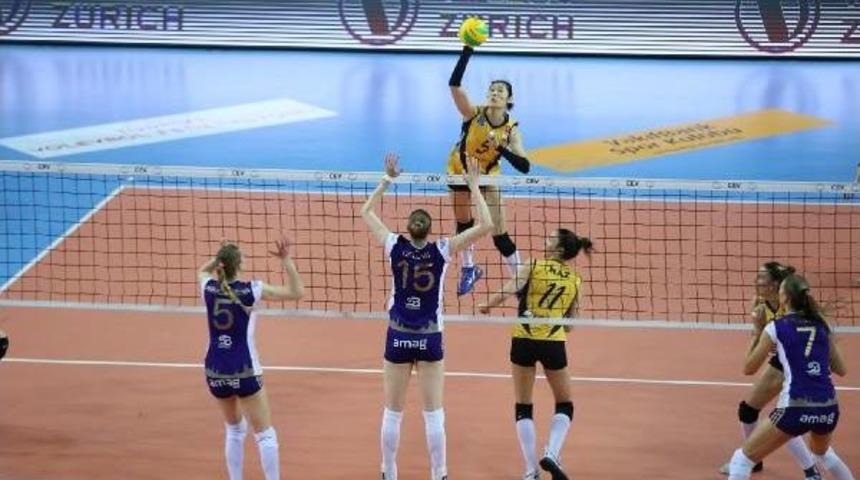 Vakıfbank: 3 - Volero Z&uuml;rich: 1
