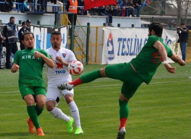 Karacabey Birlikspor-Beylerbeyispor: 4-4