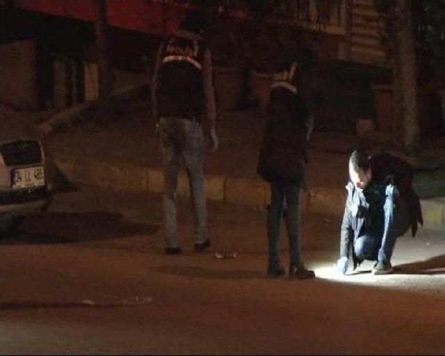 Kavgaya Müdahale Eden Polise Ateş Edildi: 1 Yaralı