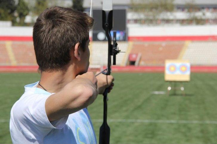 Öğrenciler Hedefi 12’den Vurmak İçin Yarıştı G2