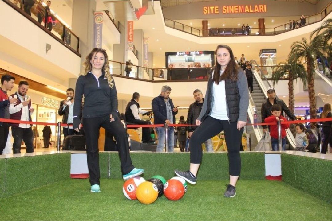 K&uuml;&ccedil;&uuml;k&ccedil;ekmece&rsquo;de Avm Spor Turnuvaları Başladı