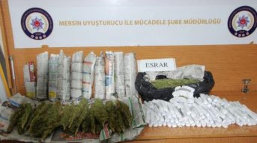 Mersin&rsquo;de 4 Kilo 224 Gram Esrar Yakalandı