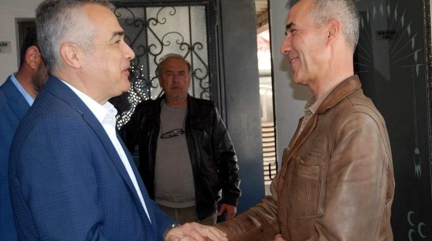 Ak Parti&rsquo;li Savaş&rsquo;tan S&ouml;ke Mhp&rsquo;nin Yeni Y&ouml;netimine Hayırlı Olsun Ziyareti