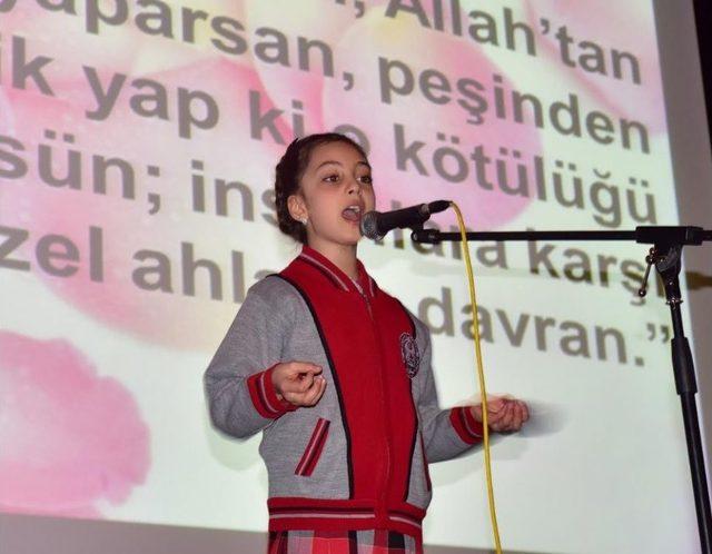 Ahlat’ta Ödüllü 40 Hadis Ezberleme Yarışması