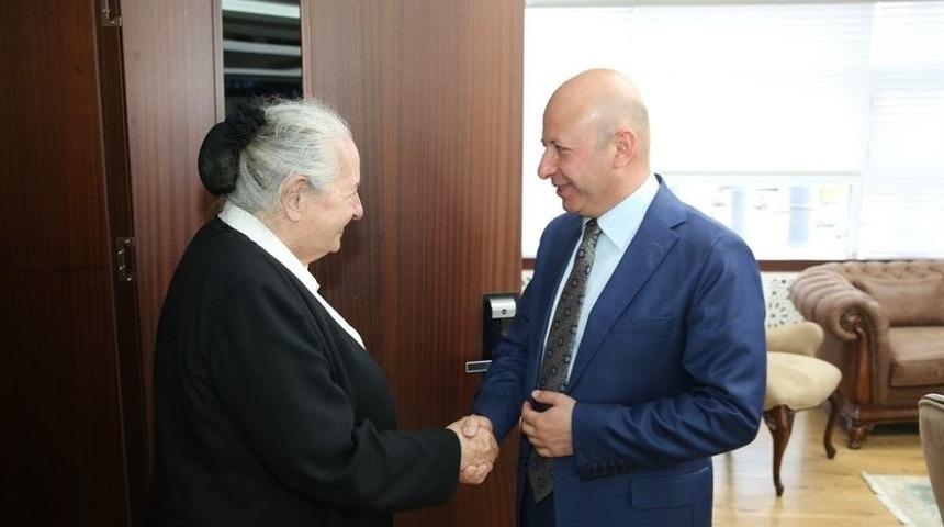 Başkan &Ccedil;olakbayrakdar, "ge&ccedil;mişimizi İyi Bilip Huzurumuzu Bozmaya &Ccedil;alışanlara Fırsat Vermemeliyiz"