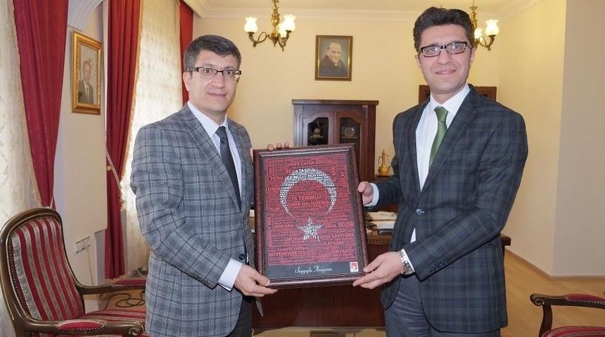 Rekt&ouml;r Taş&rsquo;dan Kaymakamlara İadeyi Ziyaret