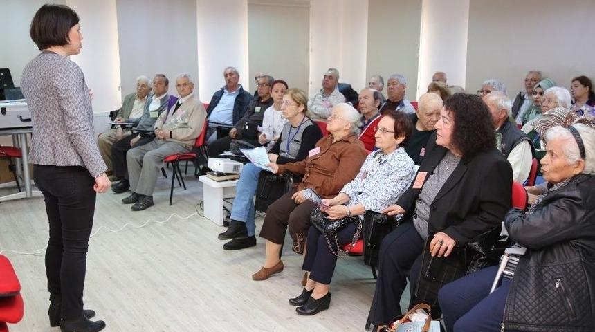 Gaziemir&rsquo;deki Kanser Tarama Testlerinde Erken Tanı Vurgusu