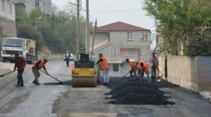 Yaz Geldi Asfalt &Ccedil;alışmaları Hız Kazandı