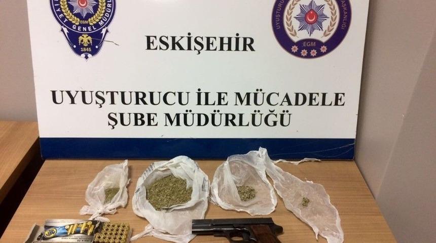 Eskişehir Ve Bursa&rsquo;da Eş Zamanlı Uyuşturucu Operasyonu