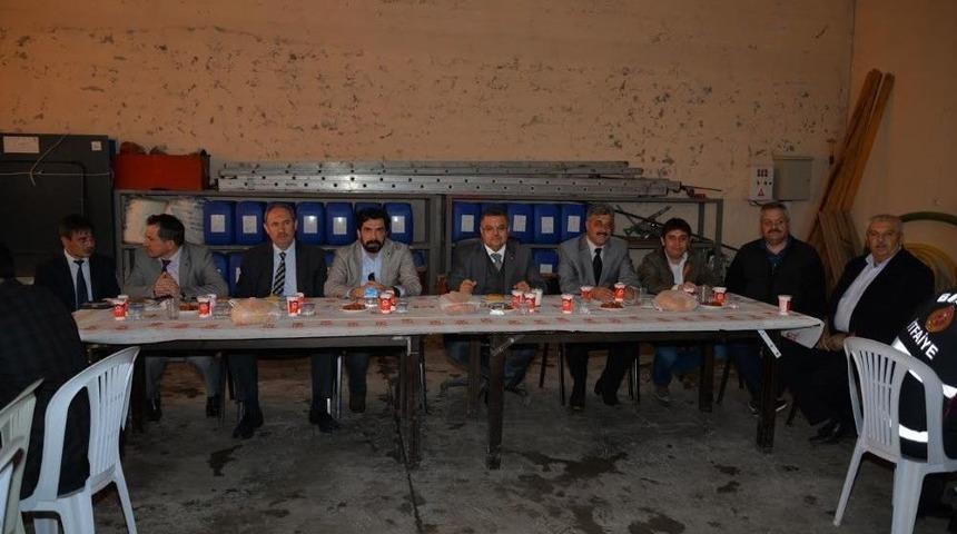 Bilecik Belediye Başkanı Selim Yağcı, At&ouml;lye Ve İtfaiye Birimindeki &Ccedil;alışanlarla Bir Araya Geldi