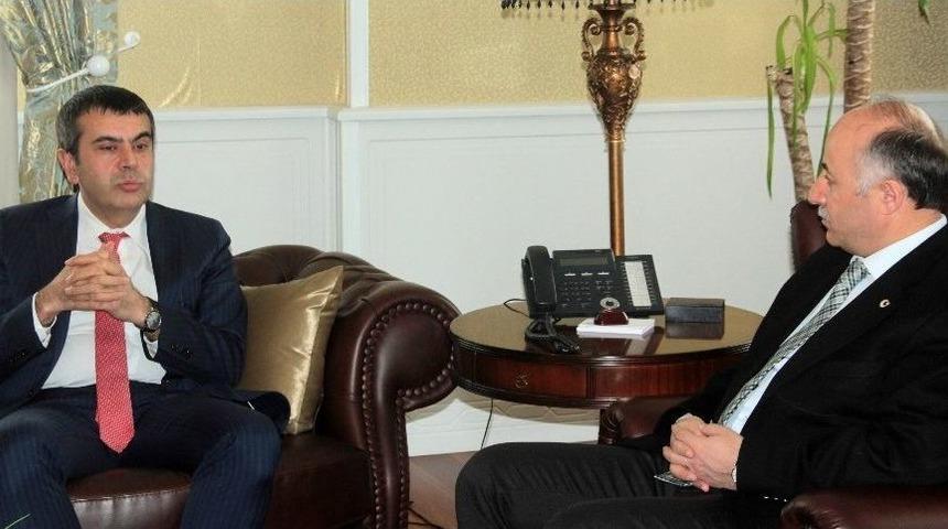 T&uuml;rkiye&rsquo;de İlk Kış Sporları Okulu, Erzurum&rsquo;da Kurulacak