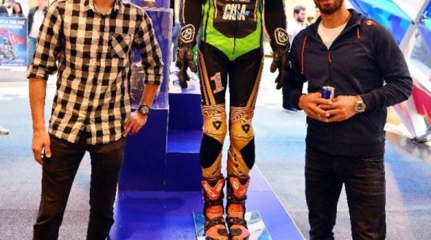 Kenan Sofuoğlu Sevenleriyle Buluştu