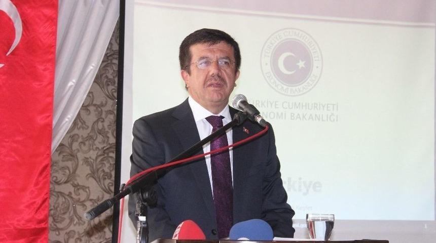 Bakan Zeybekci, Gen&ccedil;lerin Sorularını Yanıtladı