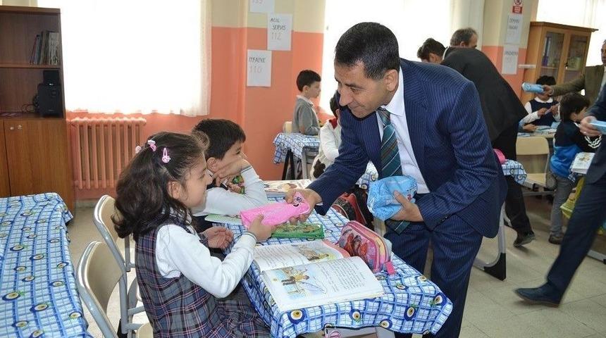 Diş Ve Diş Eti Hastalıkları T&uuml;rkiye&rsquo;de De En Sık Rastlanan Sağlık Sorunlarından Biri