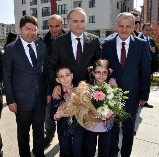 Bakan Özlü: Türkiye’Nin Güçlü, Işlerini Hızlı Yürütmesi Lazım