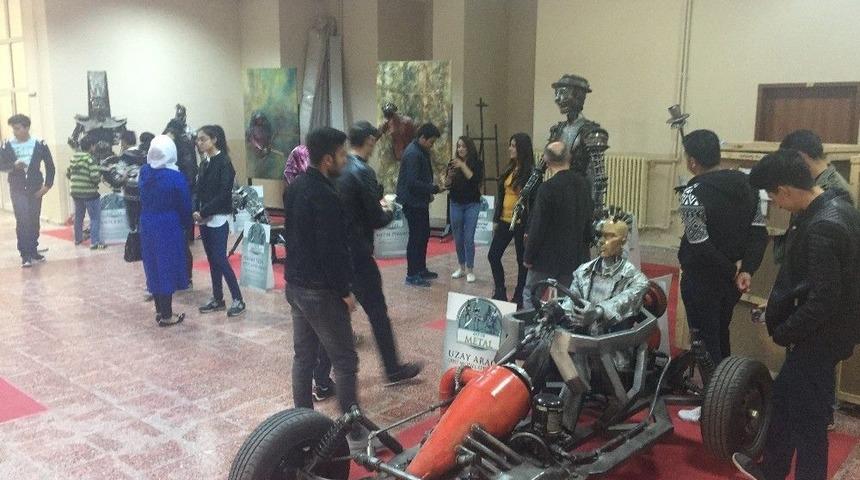 Bing&ouml;ll&uuml; &Ouml;ğrenciler, F&uuml;&rsquo;y&uuml; Gezdi