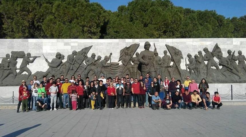 Vosvos Severler &Ccedil;anakkale Şehitlerini Unutmadı