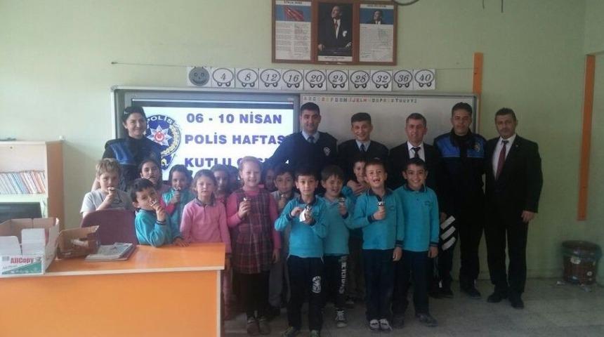 K&ouml;yceğiz&rsquo;de Polislerden Minik &Ouml;ğrencilere Ziyaret