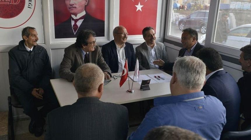 Başkan Ata&ccedil;, Mermercilerle Bir Araya Geldi