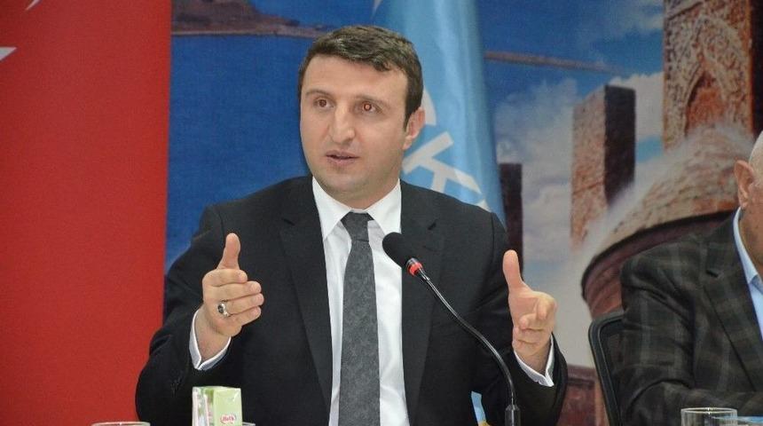 Bakan Yardımcısı Yegin İş Verenlerle Bir Araya Geldi