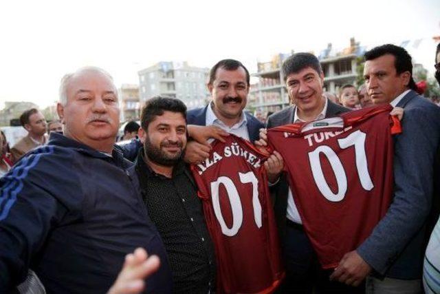 Menderes Türel: Bunlar Nikahta Evet Demeseler Evde Kalacaklarmış