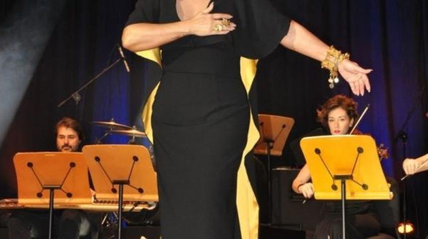 Parkinson Hastaları İ&ccedil;in &Ouml;zel Konser